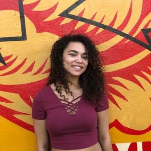 Meet your Posher, Hannah